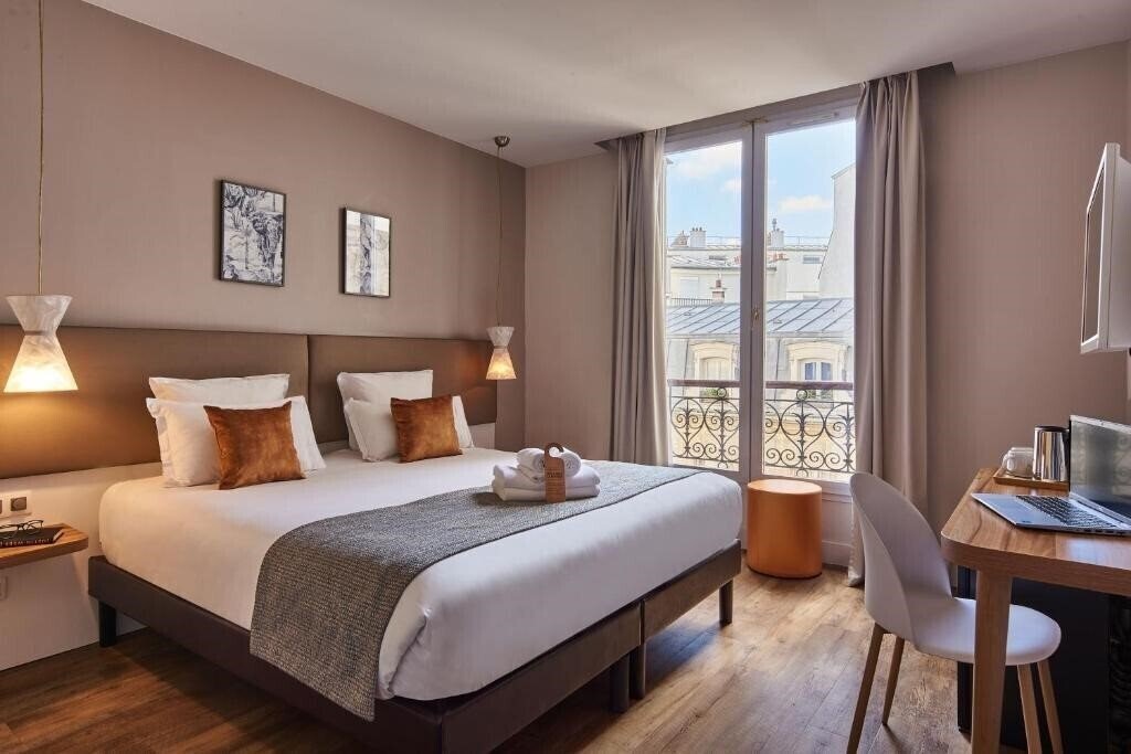 Отель Hotel Magenta 38 by HappyCulture 3*