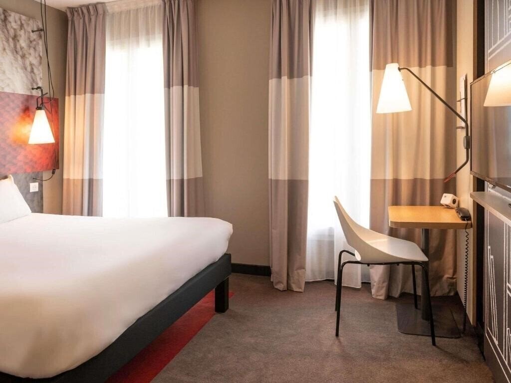 Zdjęcia Ibis Paris Tour Montparnasse 15eme 3*