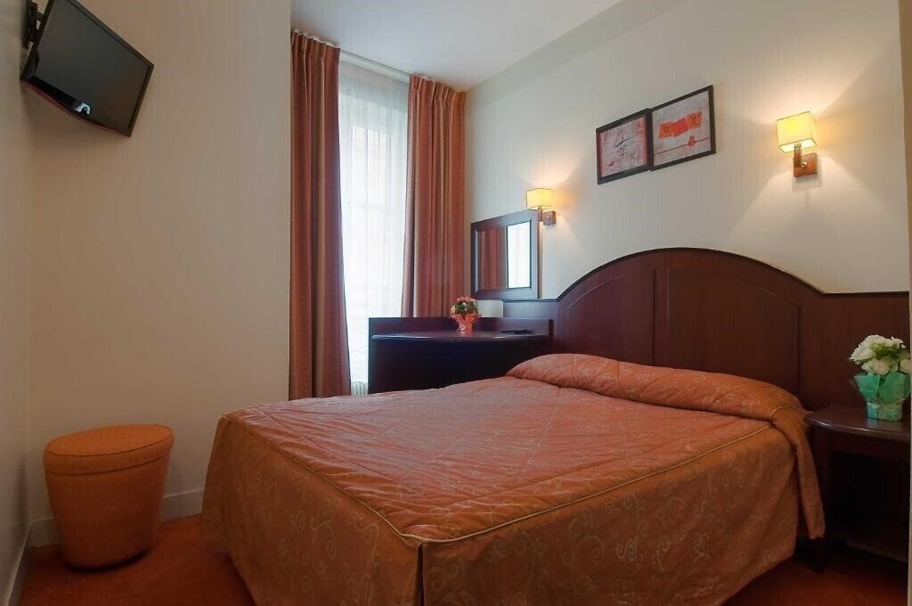 Картинка Hotel Le Faubourg 2*