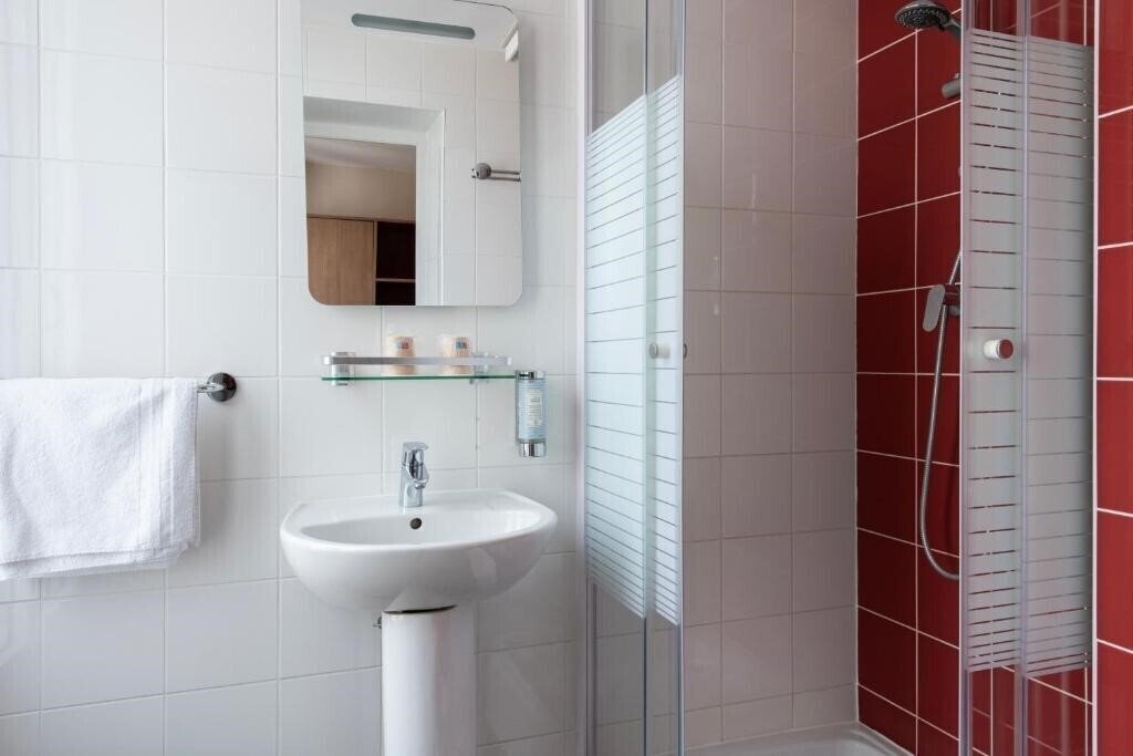 Zdjęcie Est Hotel 3*