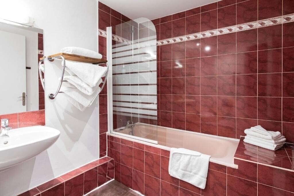 Фотографія Grand Hotel de Paris 3*