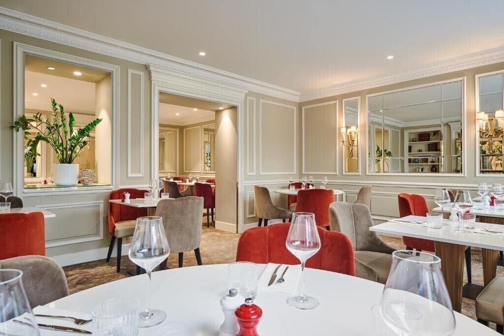 Фотография Westminster Opera Paris 4*