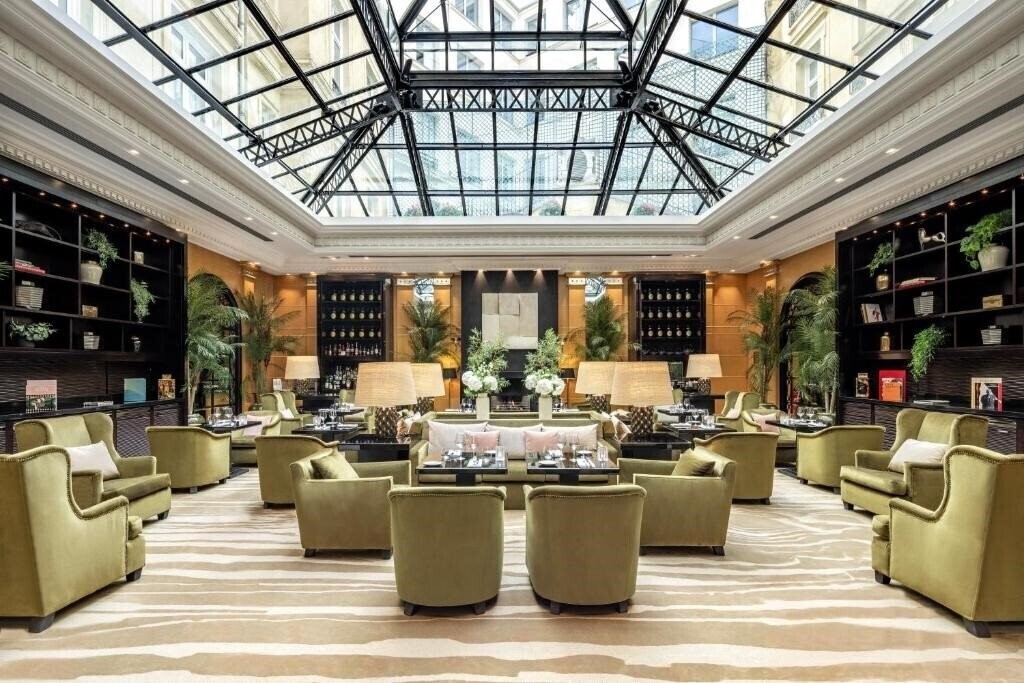 Готель Hyatt Regency Paris Madeleine 5*