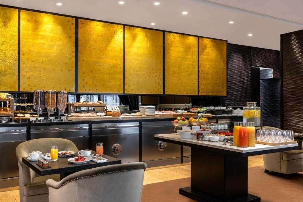 Фотографія Hyatt Regency Paris Madeleine 5*