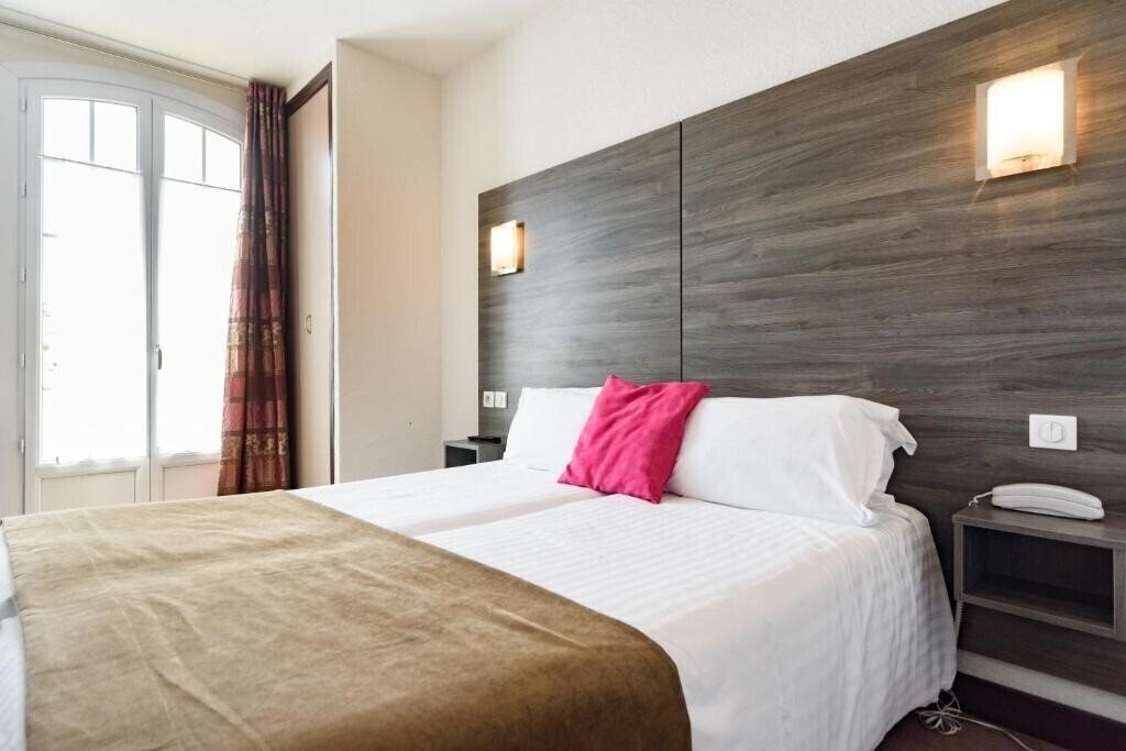 Hotel Le 21 Hotel 2*