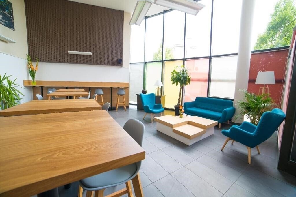 Отель Cerise Strasbourg 3*