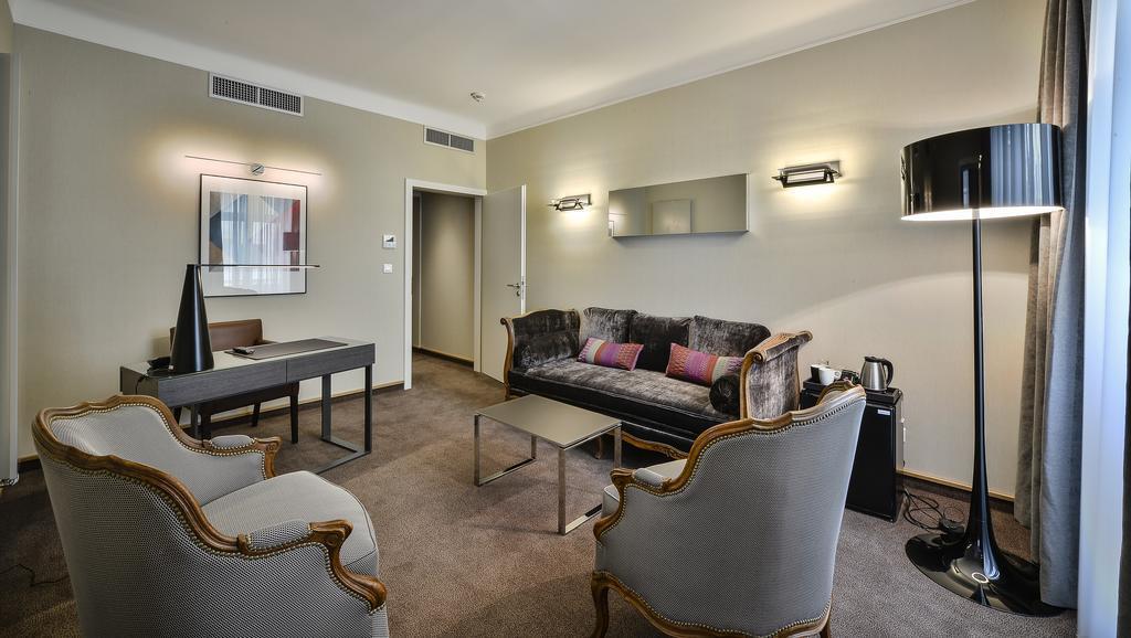 Zdjęcie Maison Rouge 4*