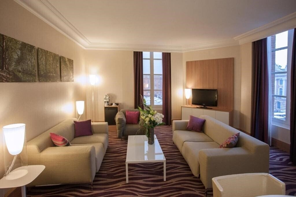 Zdjęcie Crowne Plaza Toulouse 5*