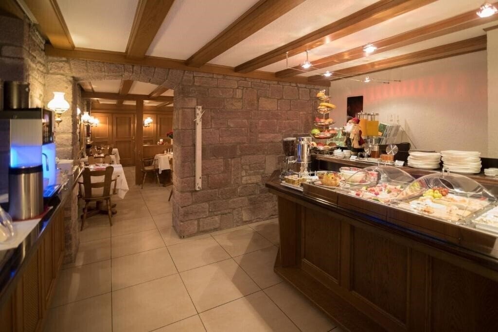 Zdjęcia Hotel Etol 3*