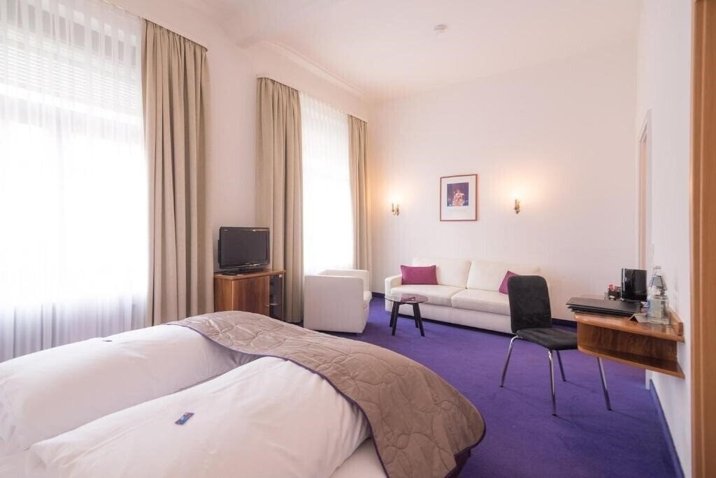 Zdjęcie Hotel Etol 3*