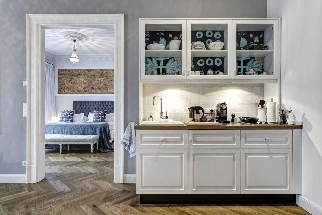 Готель Berlin Gorki Apartments 5*