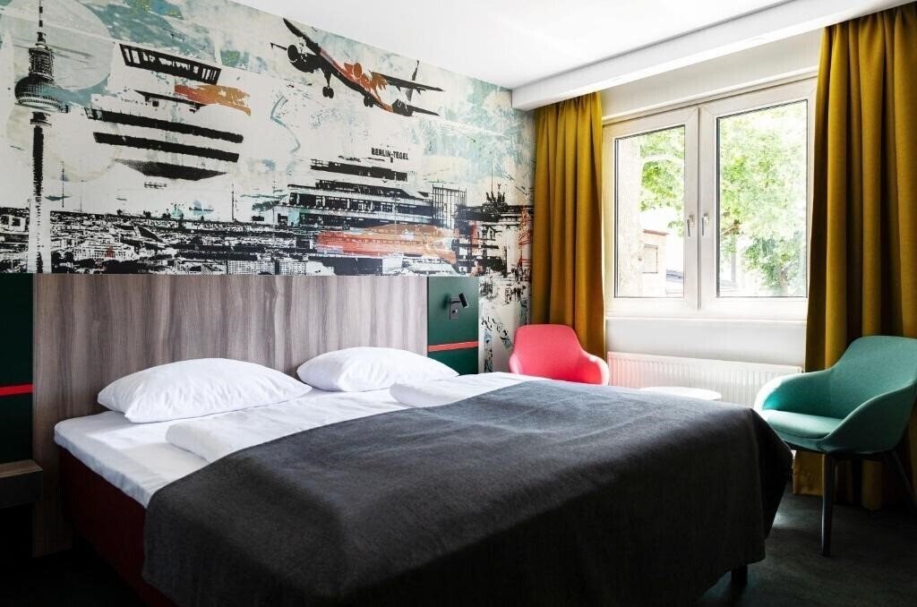 Hotel Days Inn Berlin West 3*