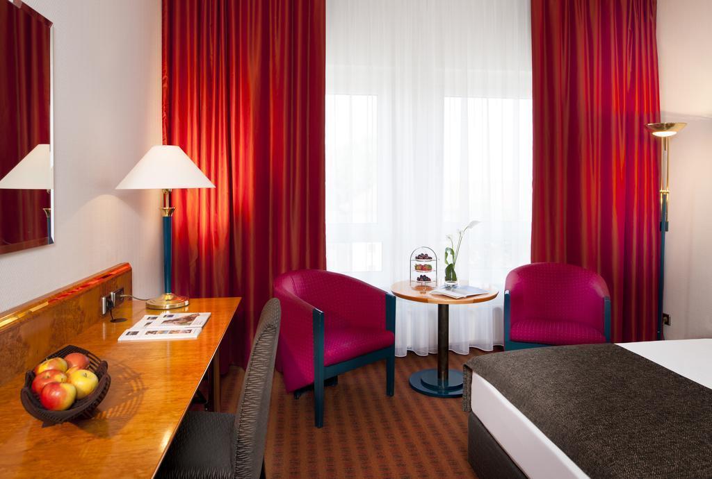 Hotel Dorint Dresden 4*