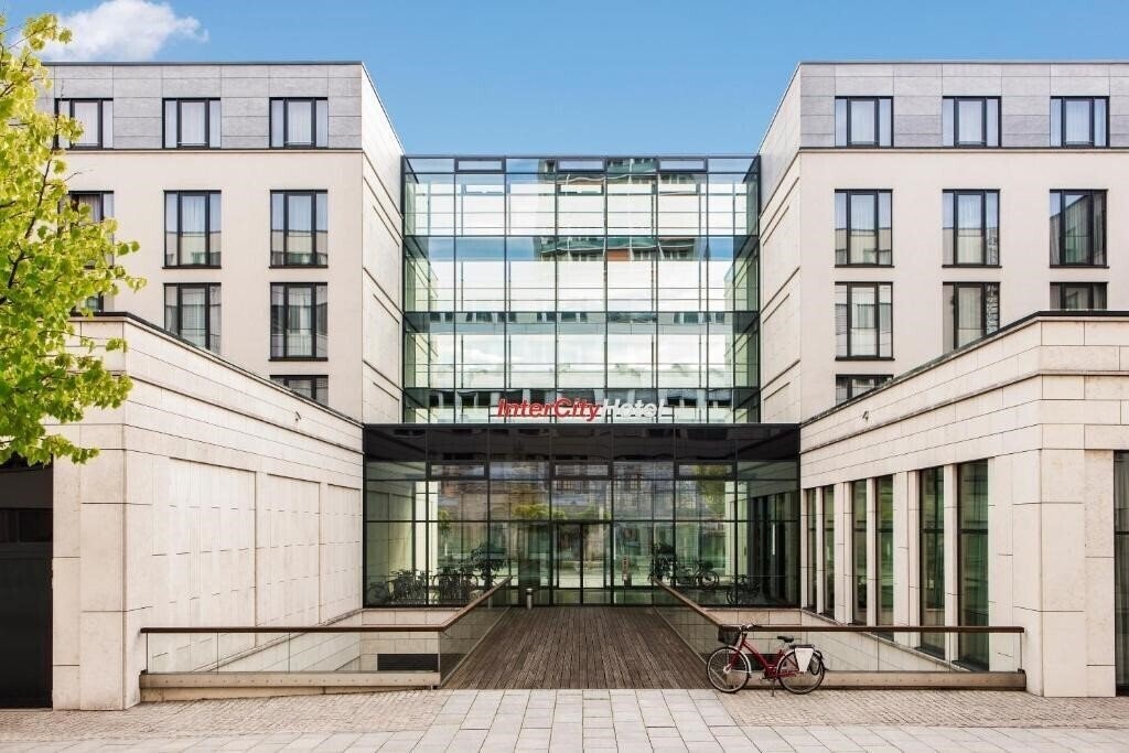 Готель Inter City Hotel Dresden 4*