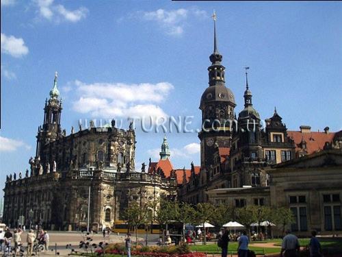 Hotel Radisson Gewandhaus 5*