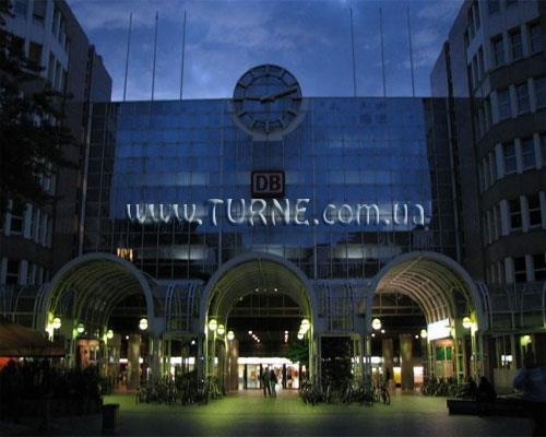 Obraz A&O Dusseldorf Hauptbahnhof 2*