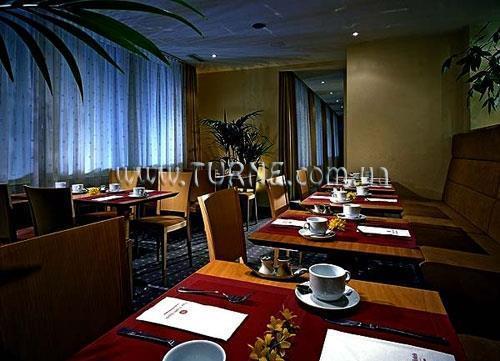 Изображение Four Points By Sheraton Central Dusseldorf 4*