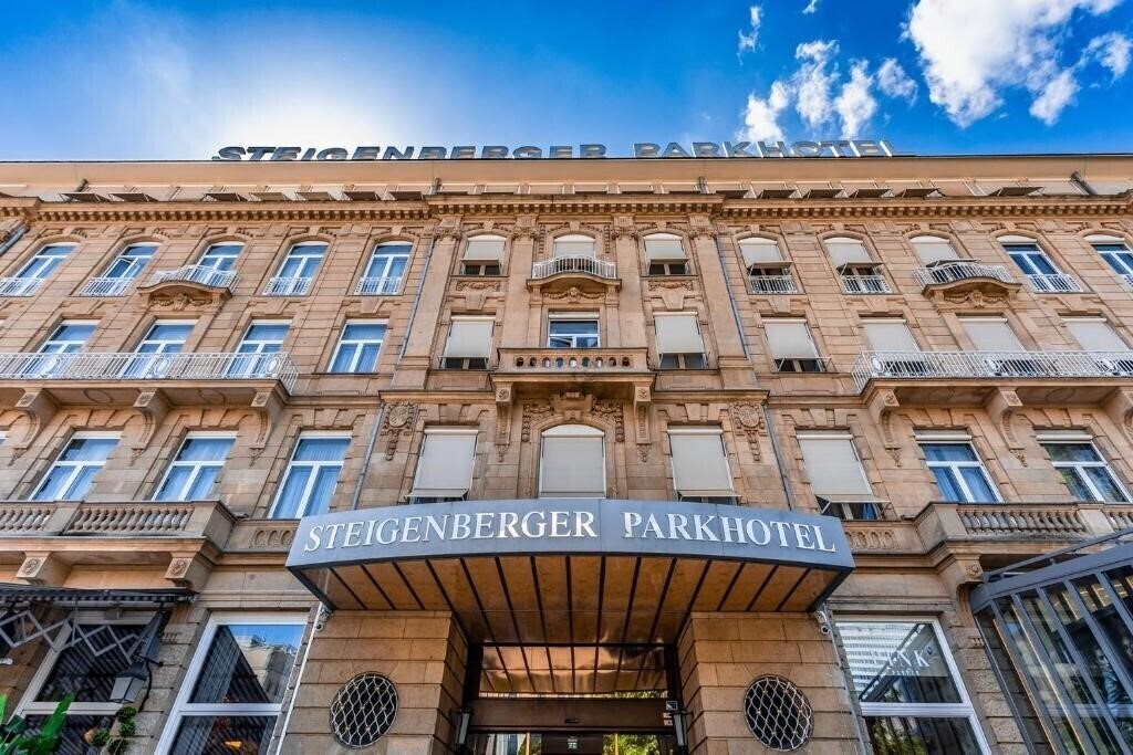 Hotel Steigenberger Parkhotel 5*