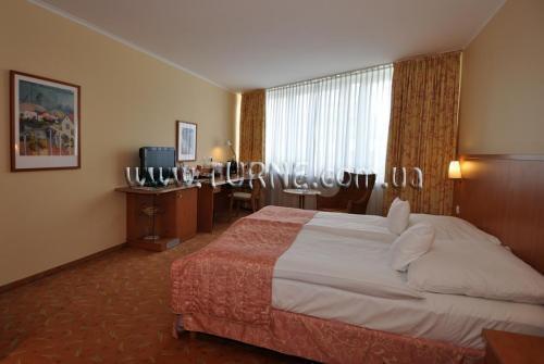 Hotel Mercure Seestern 4*