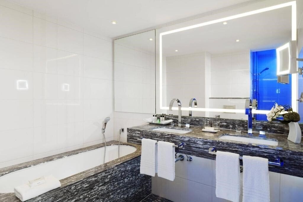 Zdjęcie Frankfurt Marriott 5*