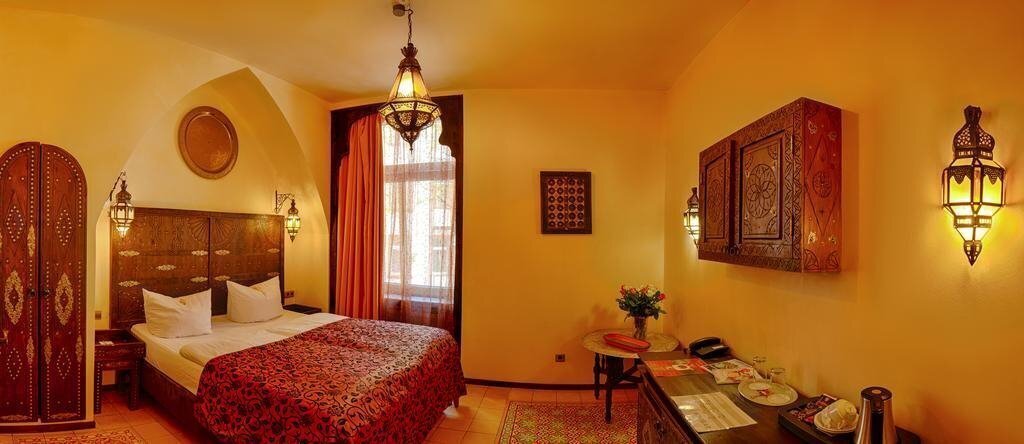 Готель Villa Oriental 4*