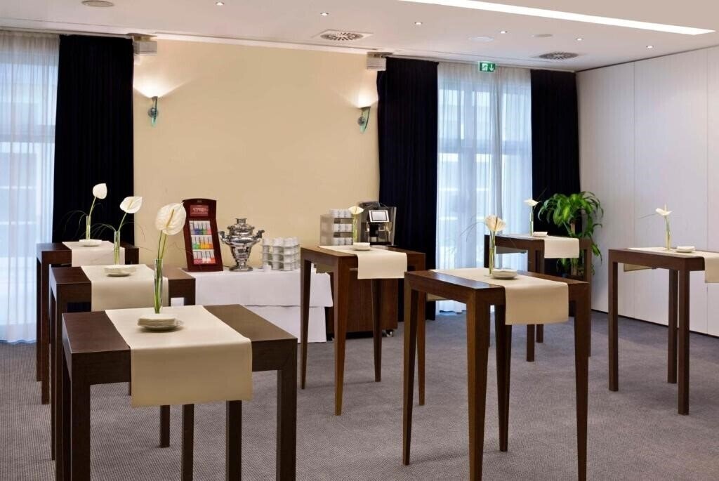 Zdjęcie Steigenberger Metropolitan 5*