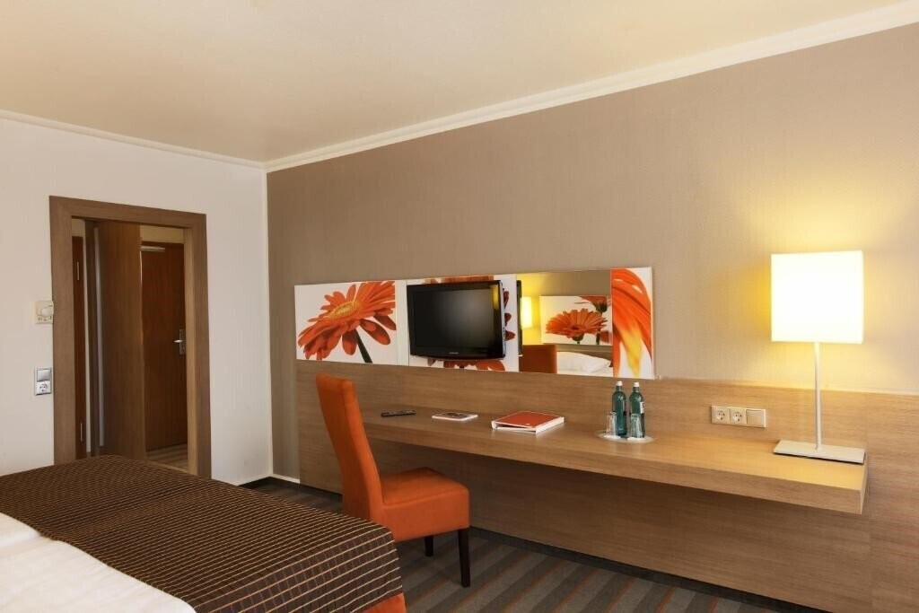 Zdjęcia Ramada Hotel Frankfurt Messe 4*