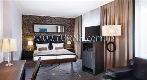 Hotel Wyndham Garden Hamburg City Centre Berliner Tor 4*