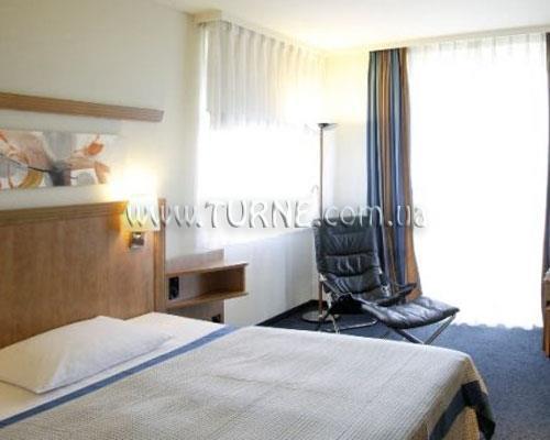 Obraz NH Hamburg Horn 4*