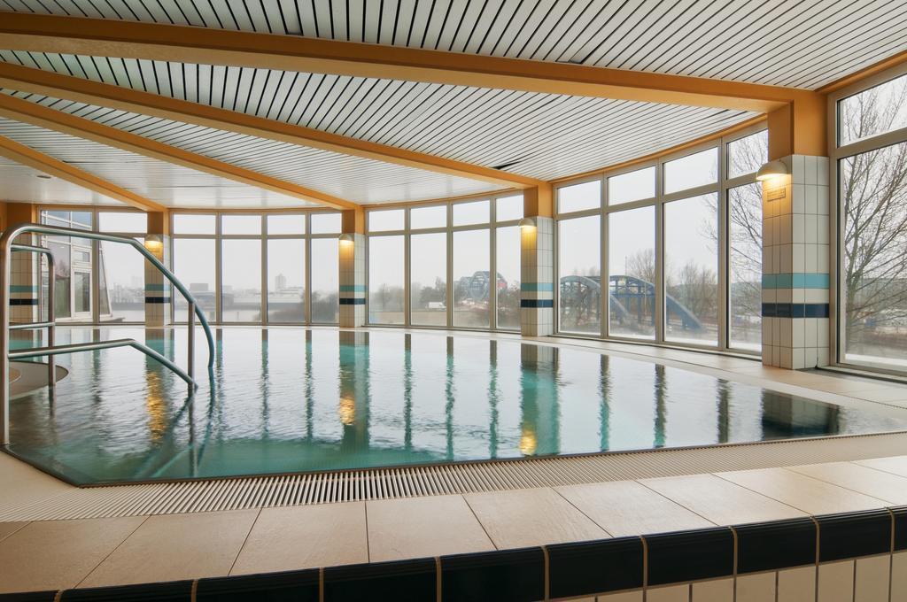 Фото Holiday Inn Hamburg 4*