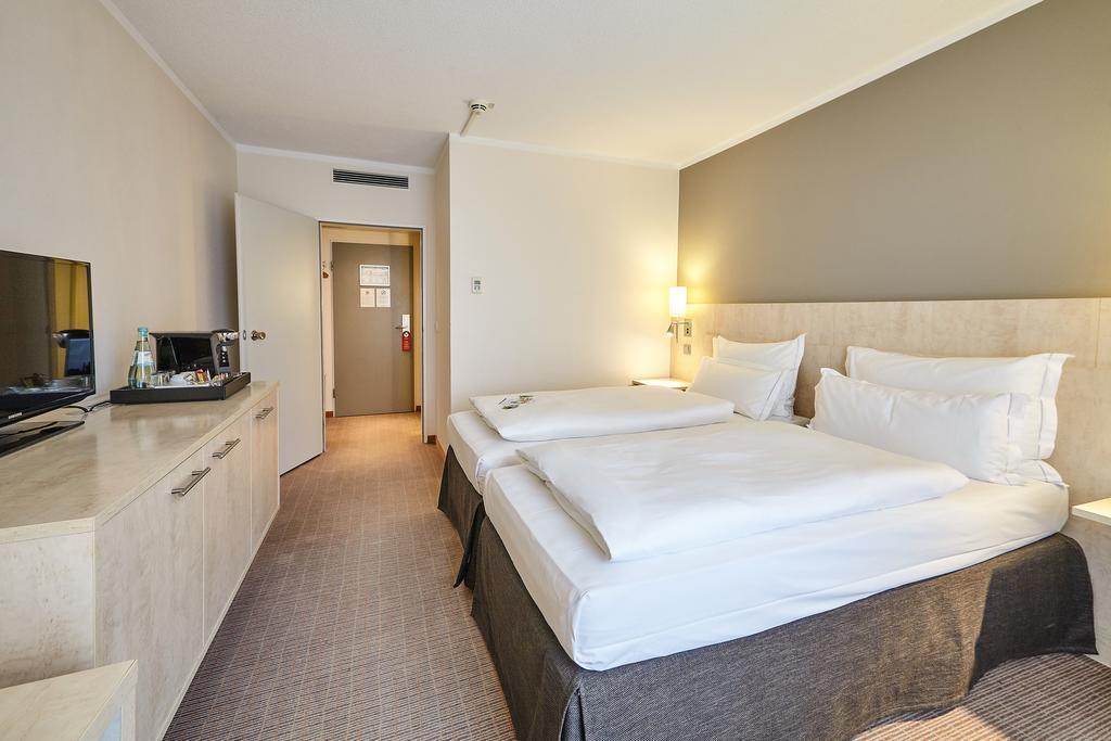 Zdjęcia Park Inn By Radisson Hamburg Nord Hotel 4*