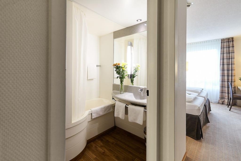 Obraz Park Inn By Radisson Hamburg Nord Hotel 4*