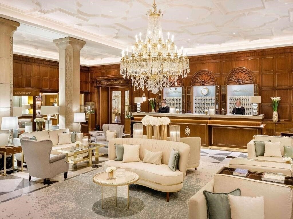 Фото Fairmont Vier Jahreszeiten 5*