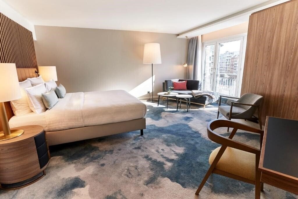 Фото Steigenberger Hotel Hamburg 5*