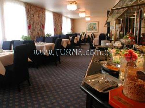 Отель Konigshof 4*