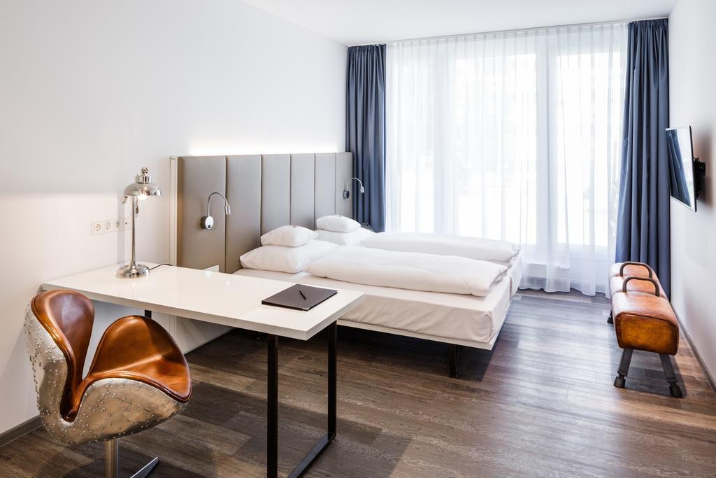 Отель Burns Fair & More 4*