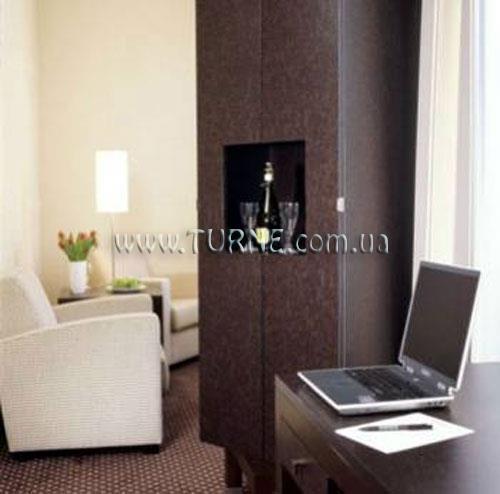 Фотографія Comfort Hotel Munchen Ost 3*