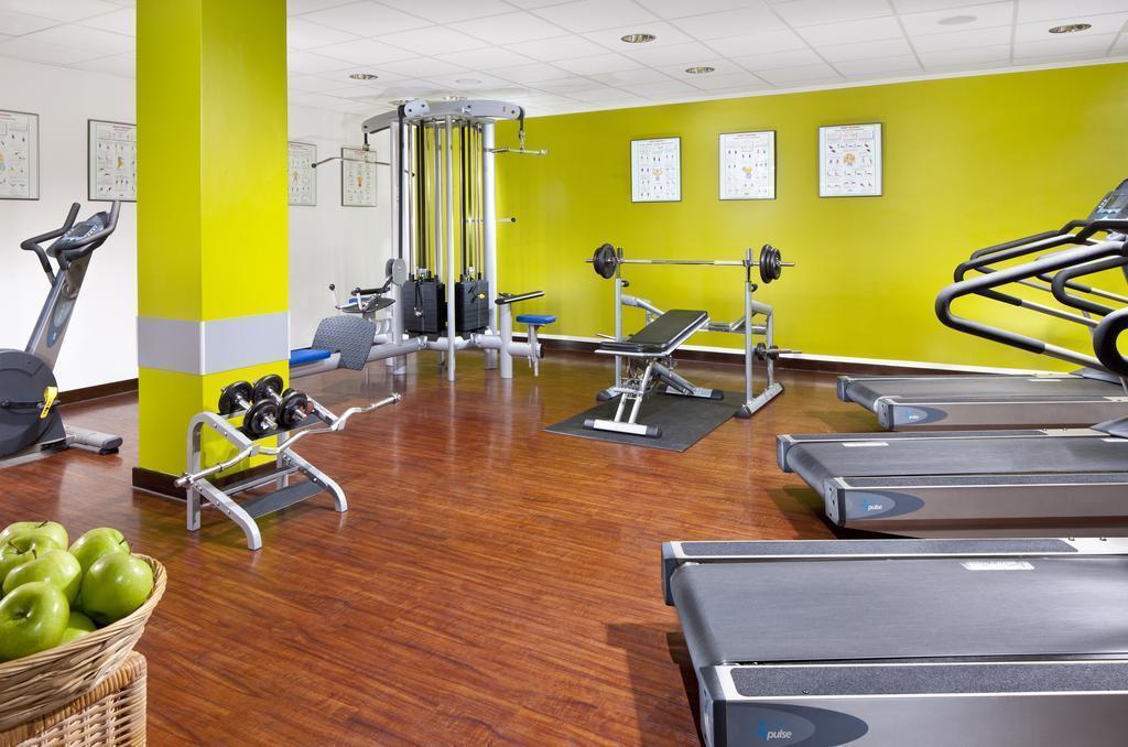 Zdjęcia Courtyard By Marriott Munich City Center 4*