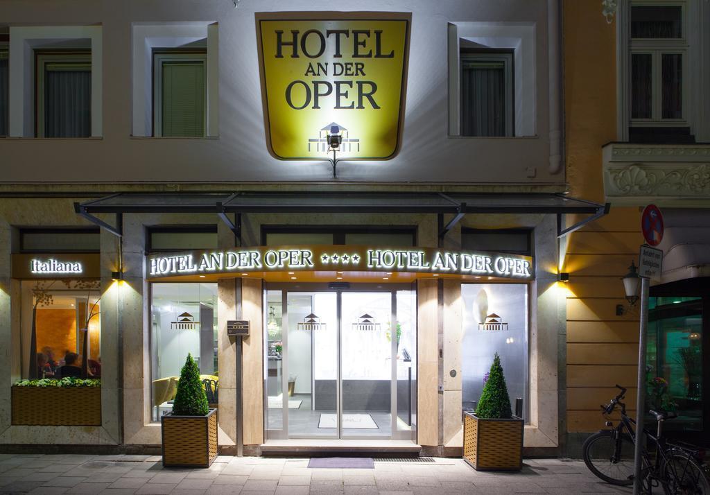 Hotel An Der Oper 4*