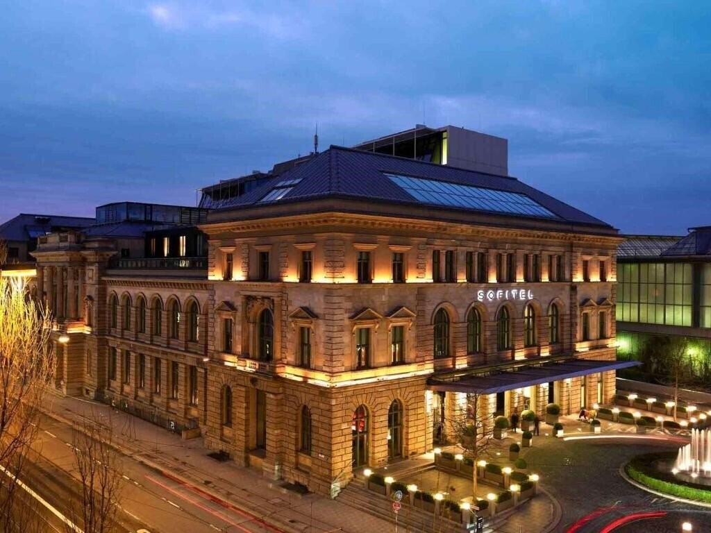 Zdjęcie Sofitel Bayerpost Munich 5*