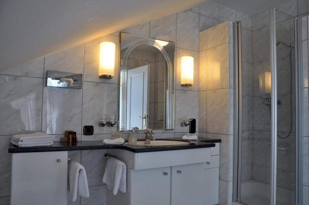 Готель Anna 4*