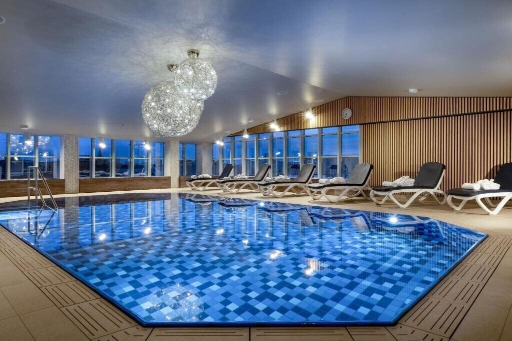 Hotel Maritim Hotel Munchen 4*