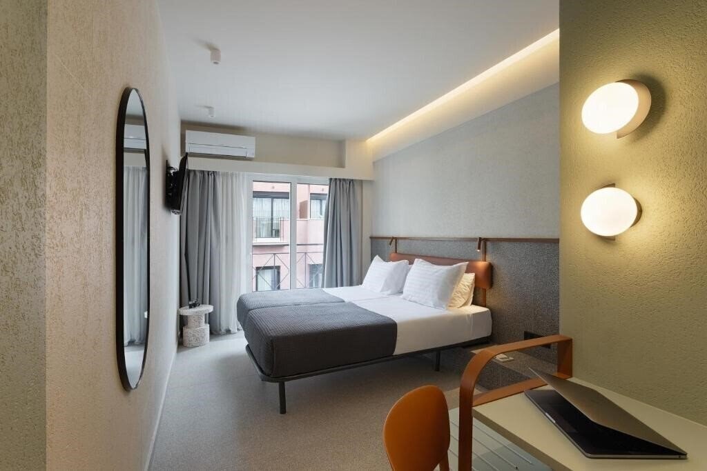 Zdjęcia Evripides 2*