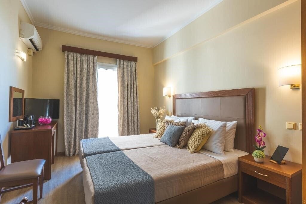 Hotel Marina Hotel 3*