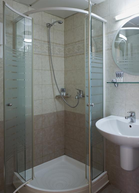 Фотографія Parnon 3*