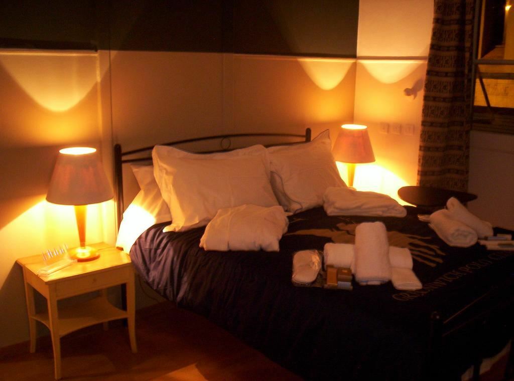 Фотографія The New Yorkers Hotel 1*