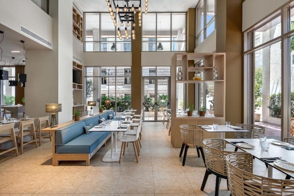 Фотографія Kubic Athens Hotel 4*