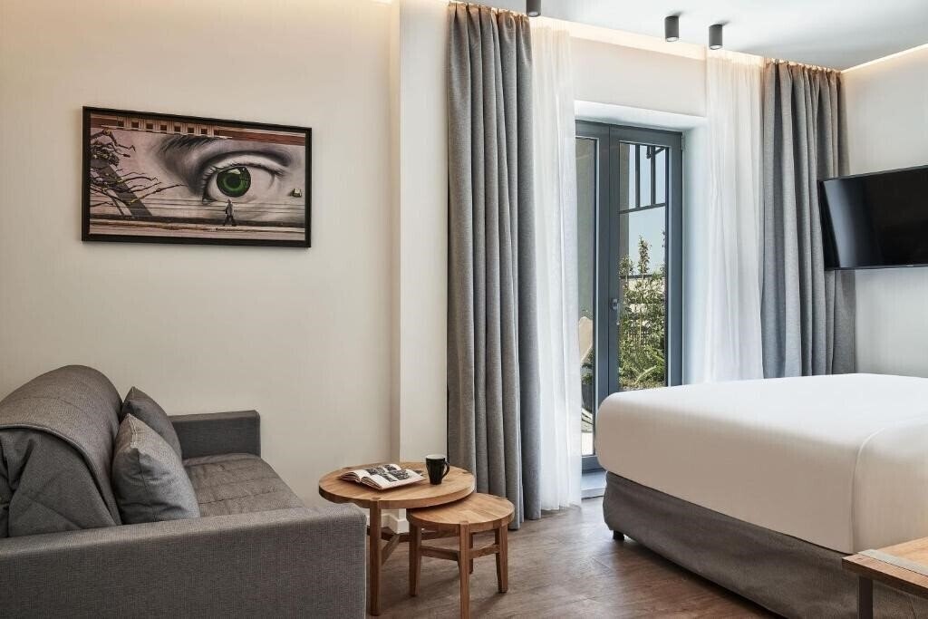 Hotel NLH Kerameikos - Neighborhood Lifestyle Hotels 3*