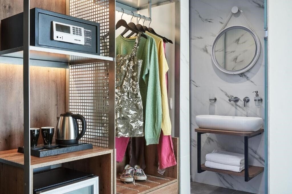 Zdjęcia NLH Kerameikos - Neighborhood Lifestyle Hotels 3*