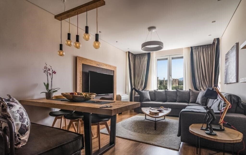 Готель Acropolis Exclusive Residence 4*